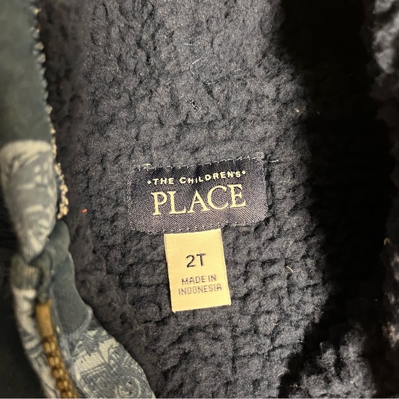 The Children’s Place • zip hoodie - Picture 4 of 4